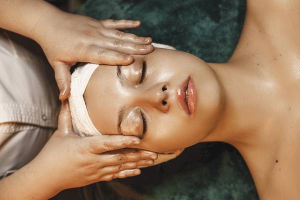 1.Matériel, pratique et Soins du visage